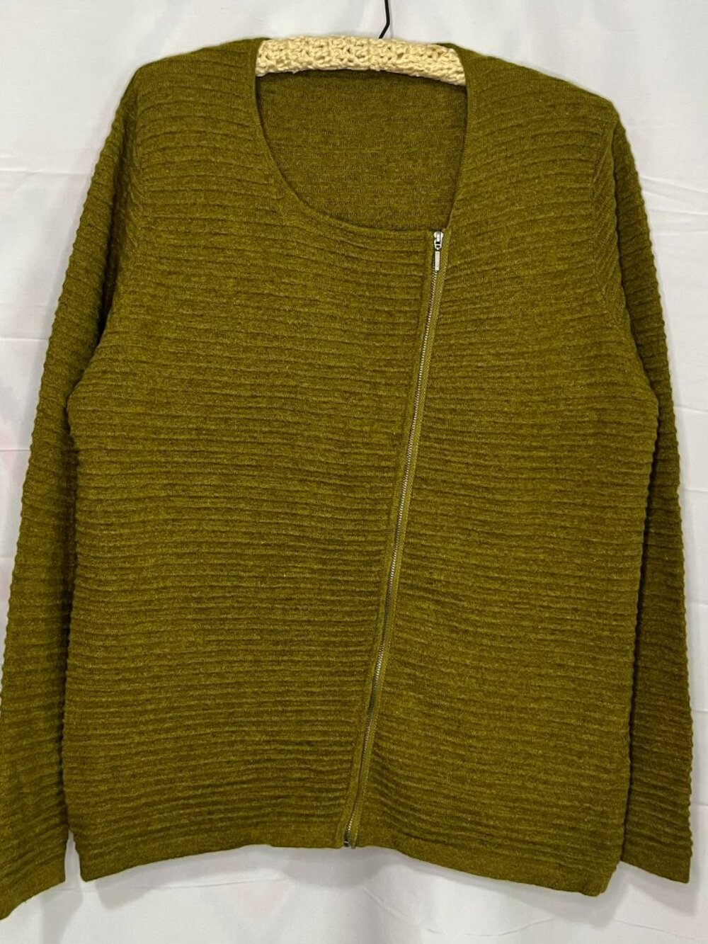 100% Yak Wool Ribbed Sweater Olive Green Full Zip Asymmetrical XL unbranded